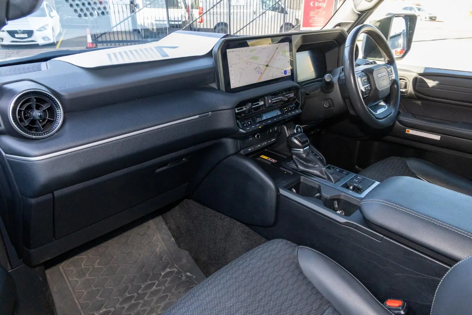 2024 Toyota Landcruiser Prado Gallery Image 8