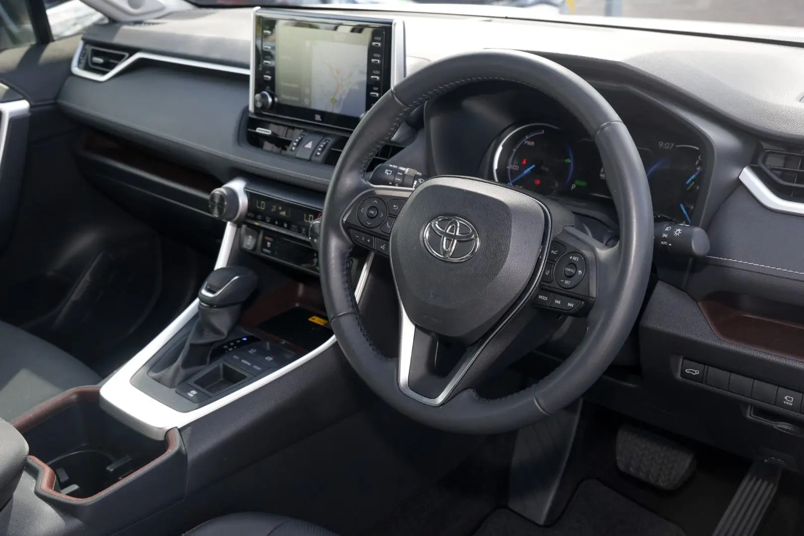 2022 Toyota RAV4 Image 7