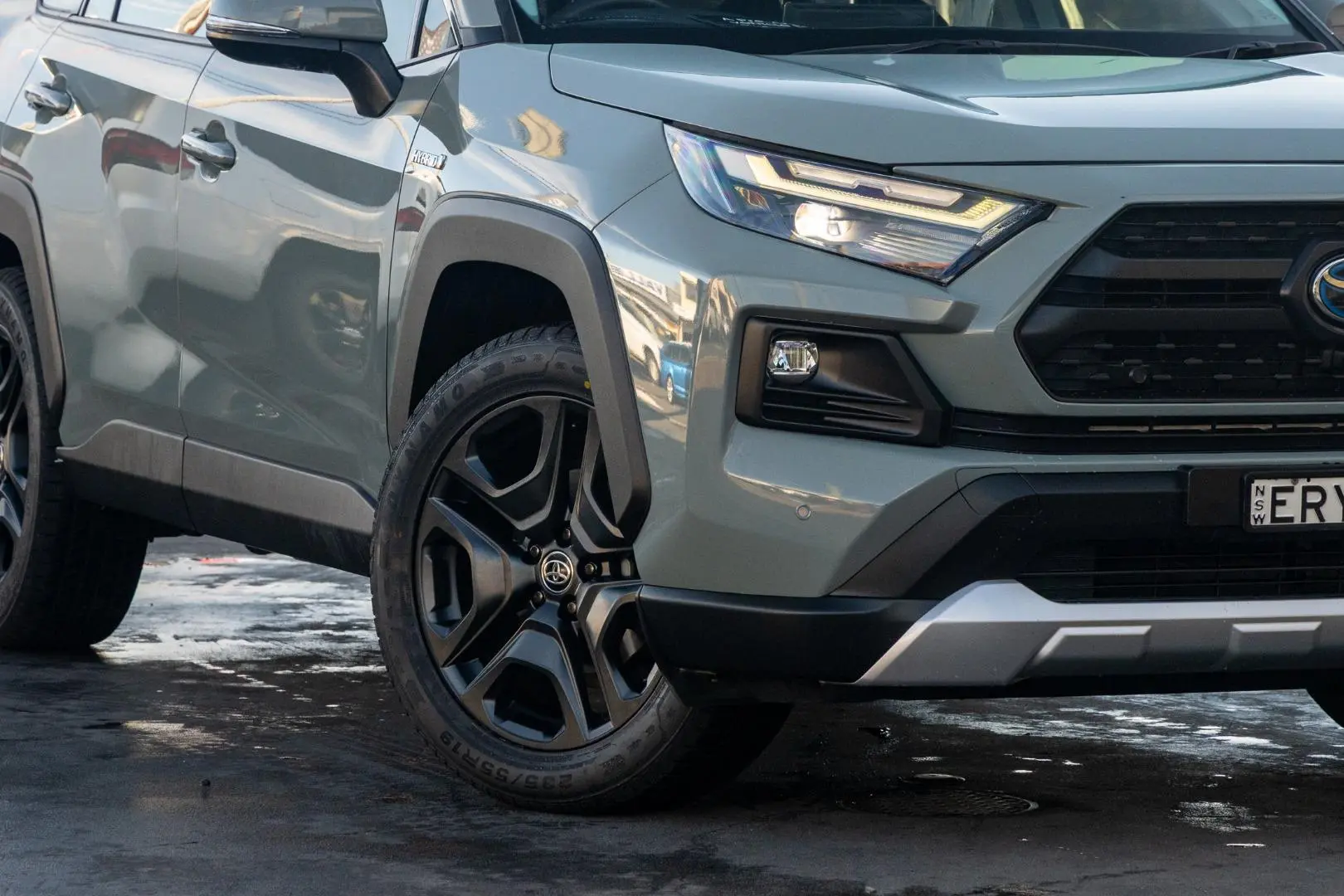 2022 Toyota RAV4 Gallery Image 6