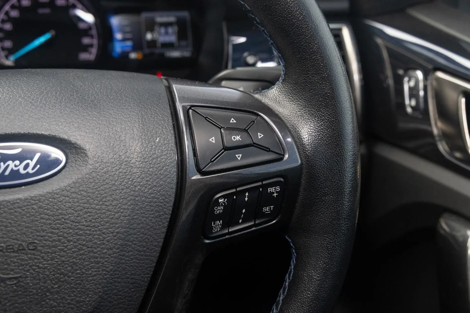 2022 Ford Everest Gallery Image 12