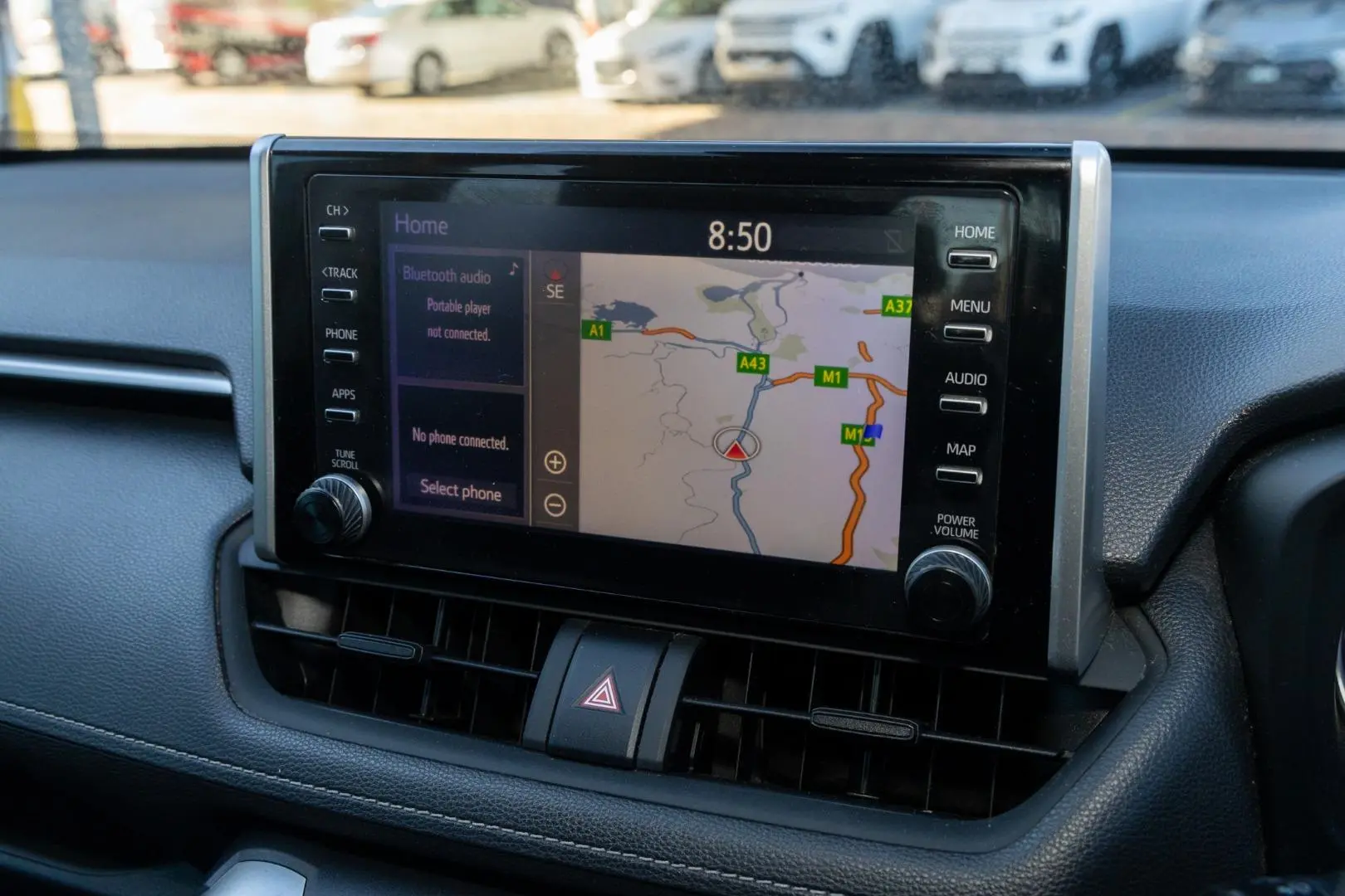 2020 Toyota RAV4 Gallery Image 13
