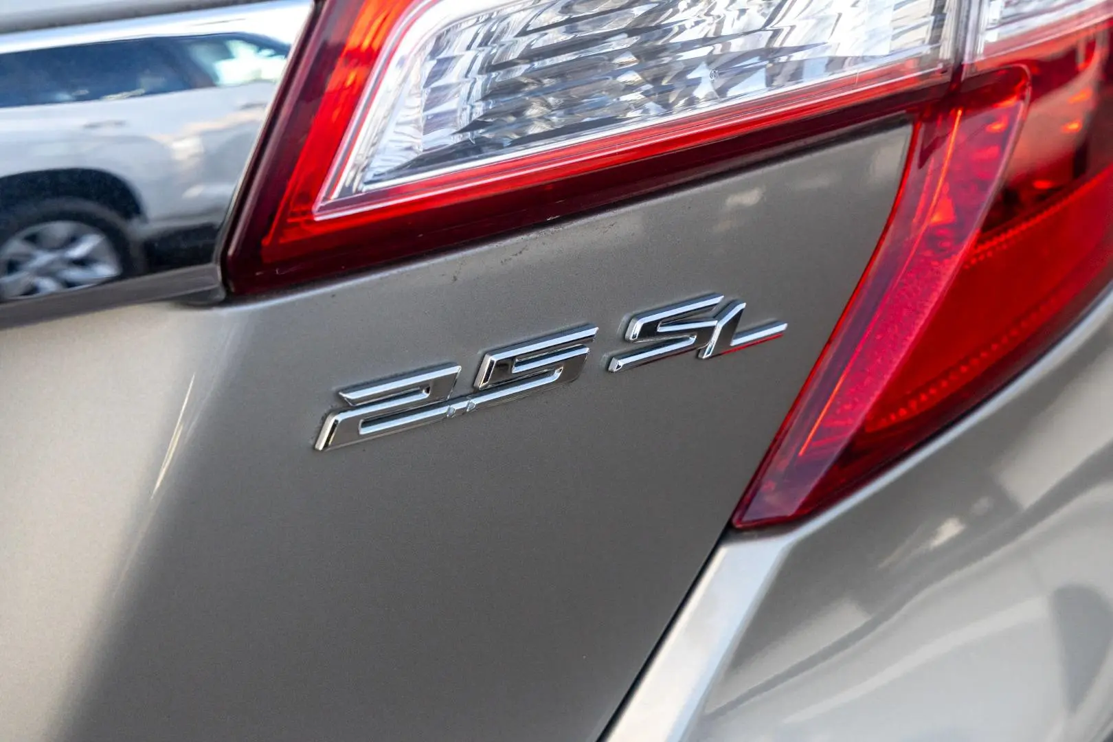 2014 Toyota Camry Gallery Image 21