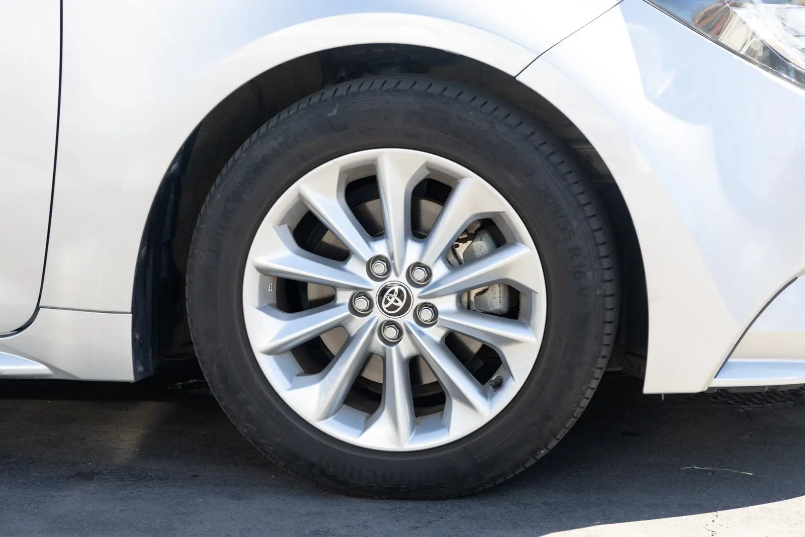 2020 Toyota Corolla Gallery Image 22