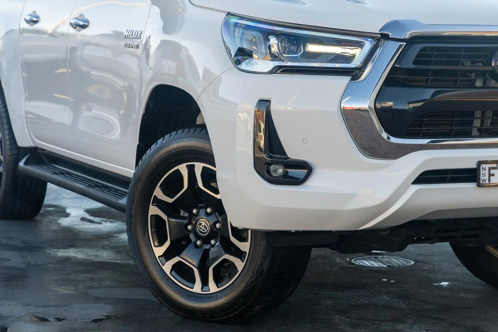 2022 Toyota Hilux Gallery Image 6