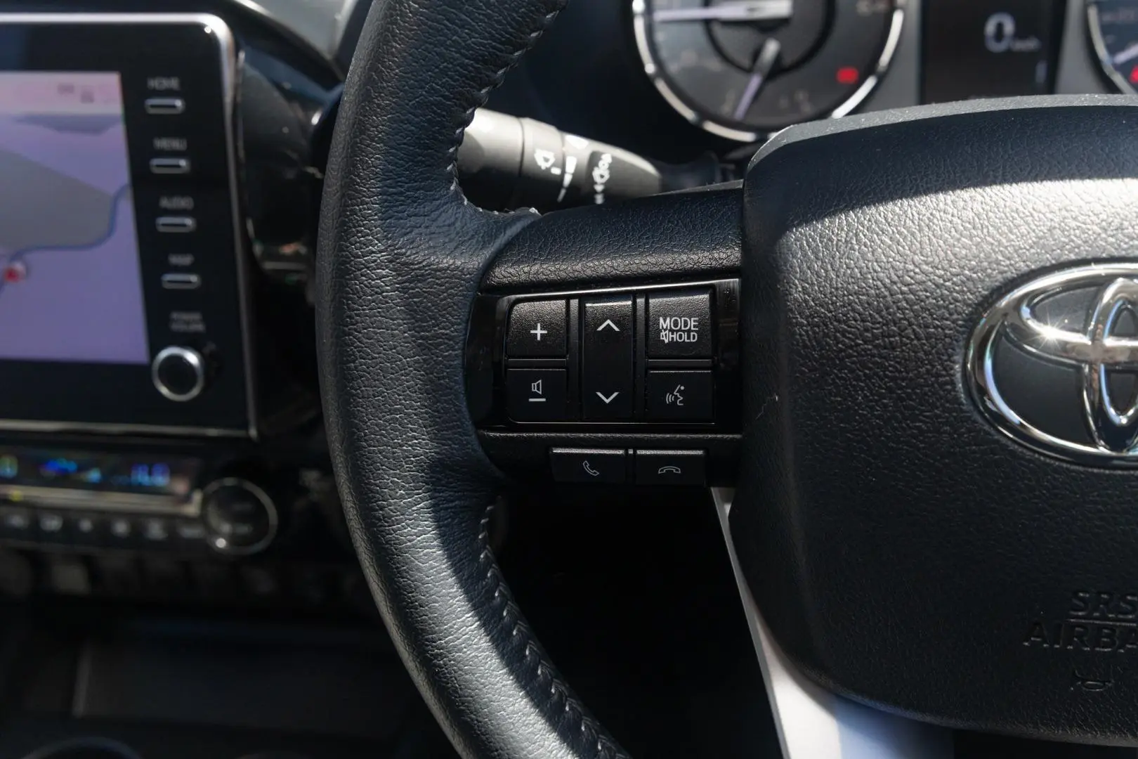 2021 Toyota Hilux Gallery Image 11