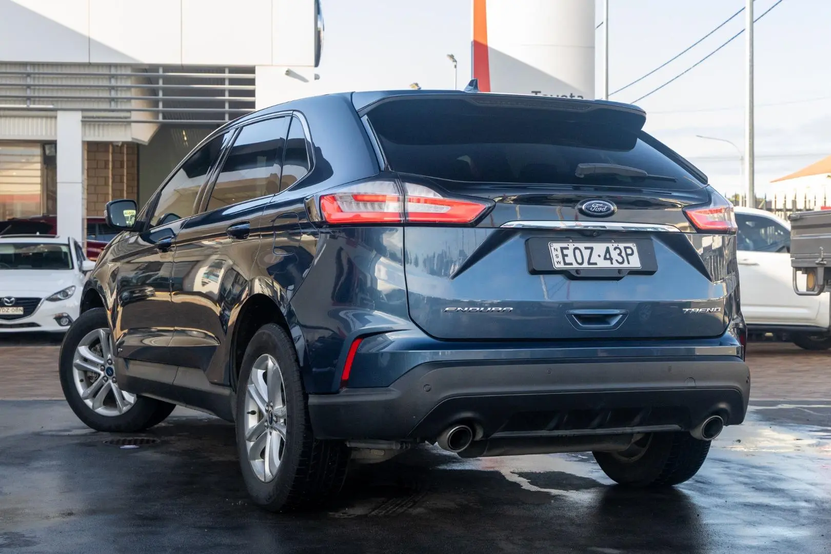 2018 Ford Endura Gallery Image 2