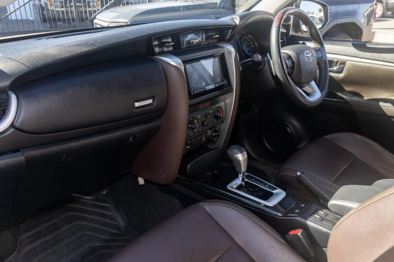 2019 Toyota Fortuner Gallery Image 8