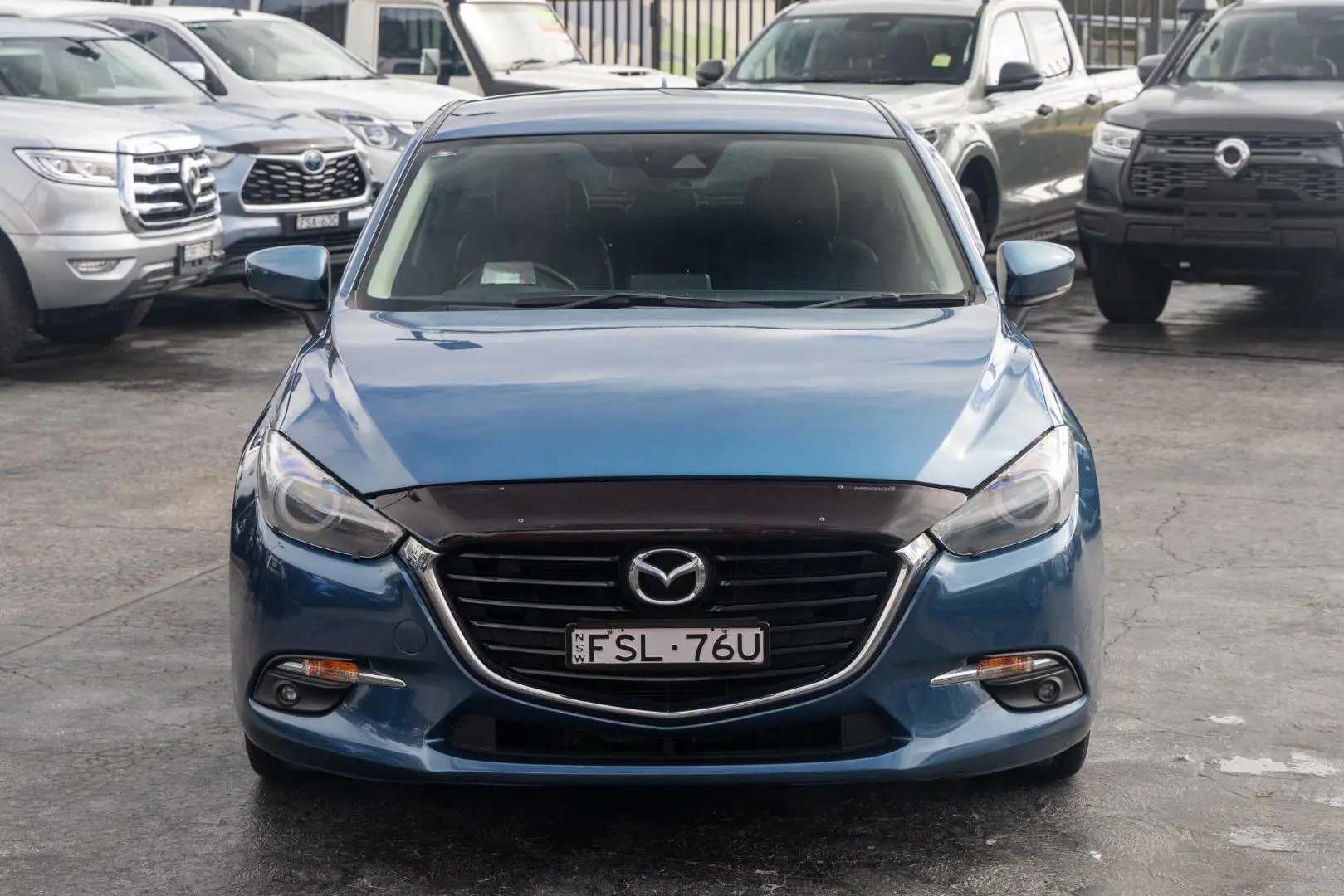 2018 Mazda 3 Gallery Image 4