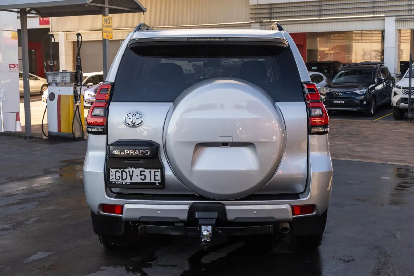 2018 Toyota Landcruiser Prado Gallery Image 5
