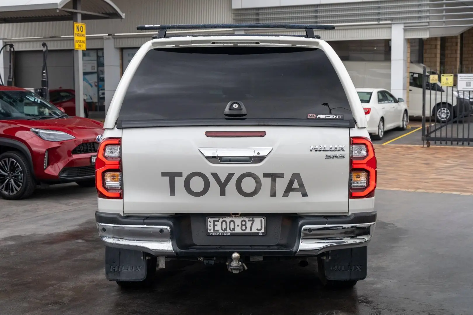 2021 Toyota Hilux Gallery Image 5