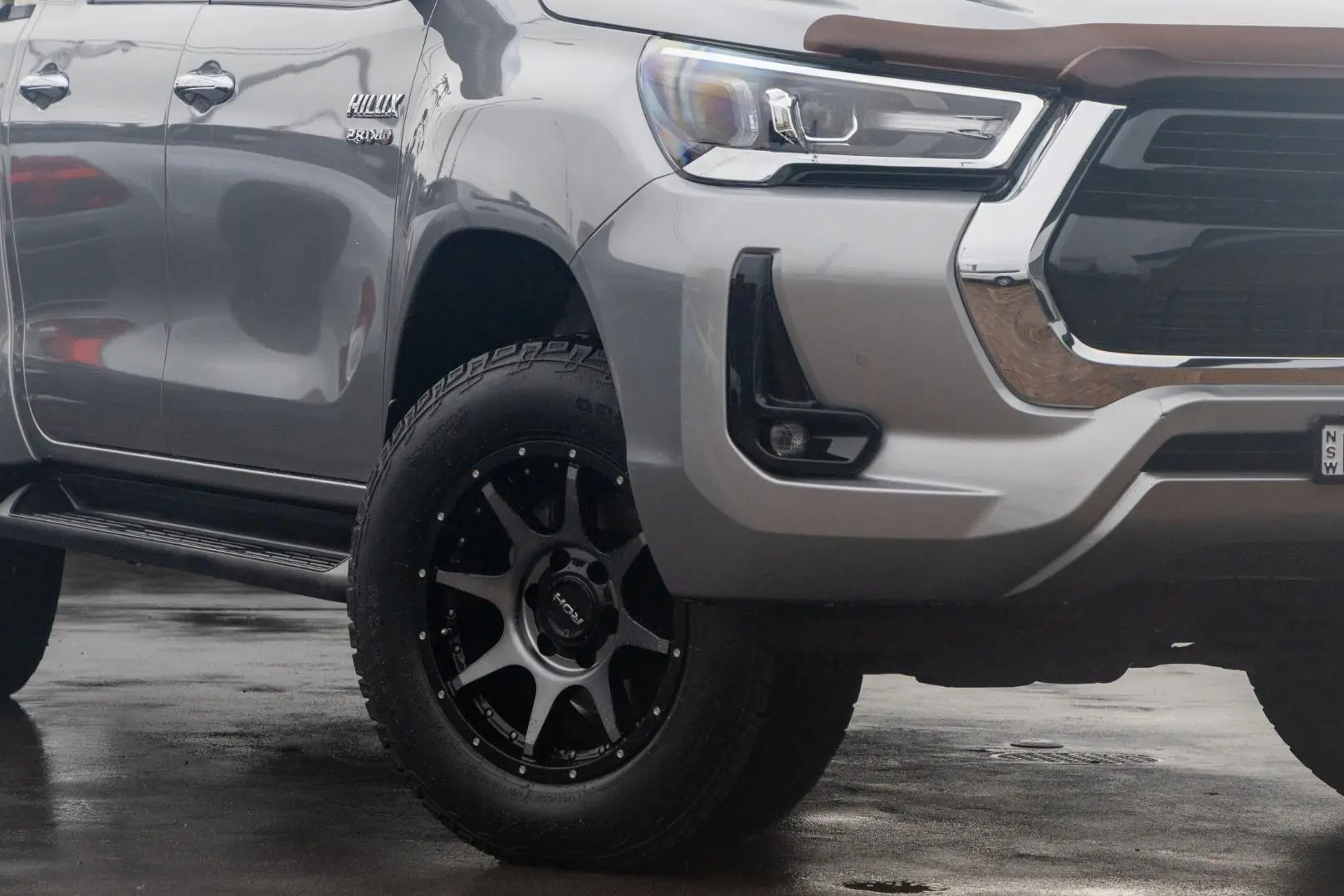 2021 Toyota Hilux Gallery Image 6