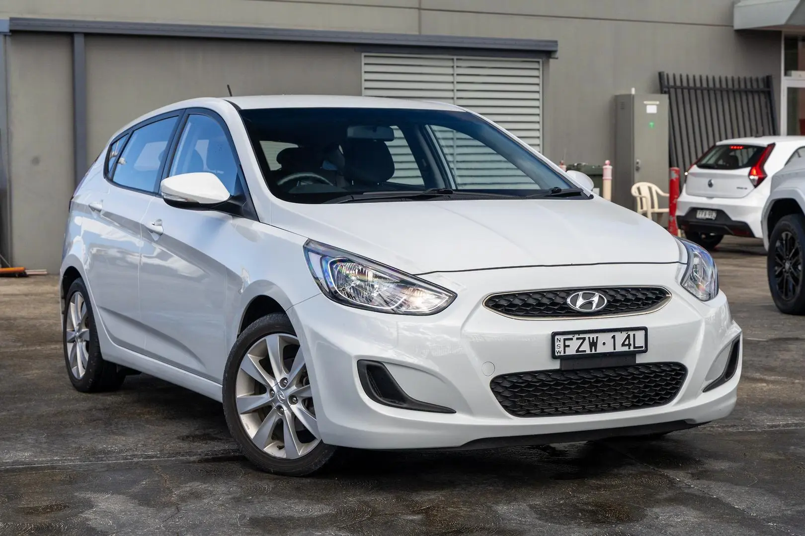 2018 Hyundai Accent Gallery Image 1