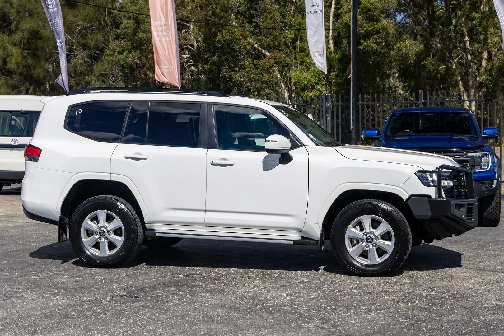 2024 Toyota Landcruiser Gallery Image 3