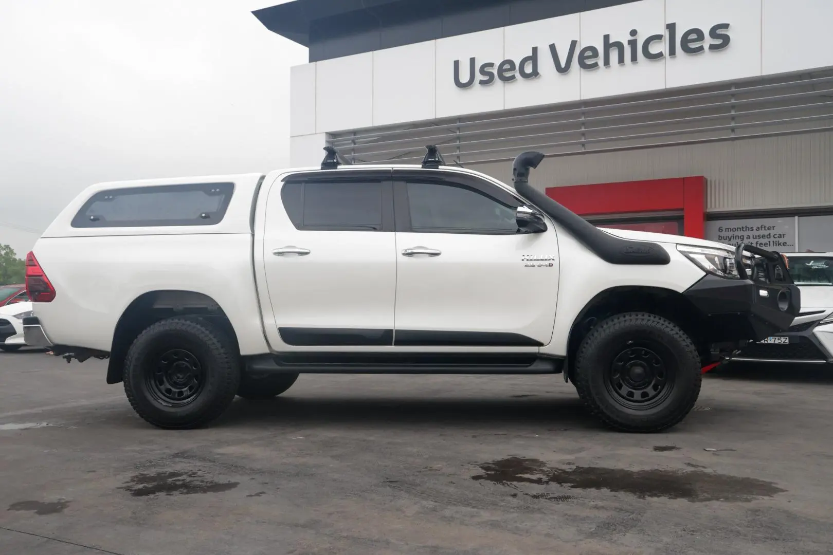 2018 Toyota Hilux Gallery Image 3