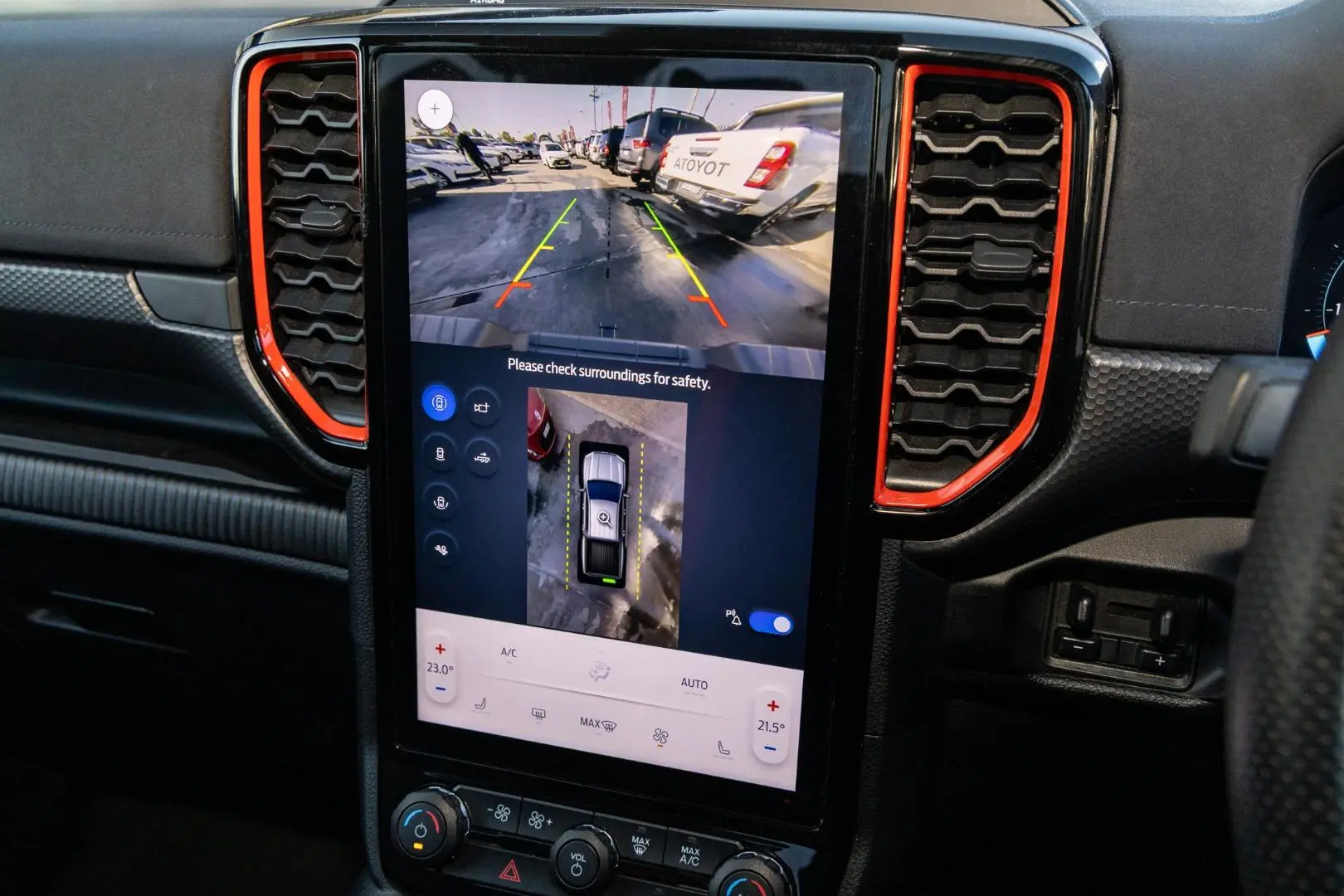 2025 Ford Ranger Gallery Image 15