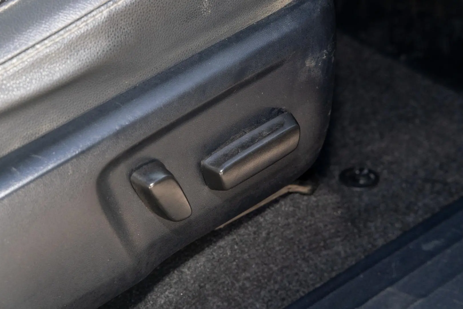 2023 Toyota Hilux Gallery Image 19