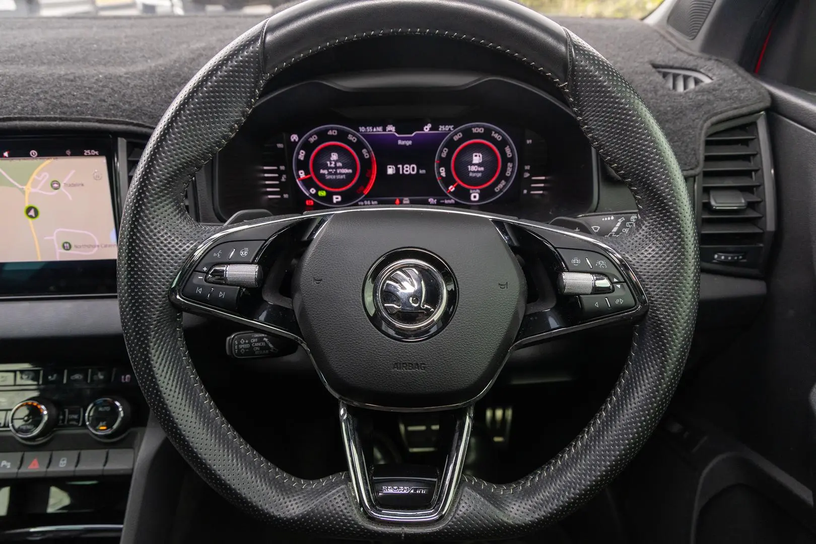 2020 SKODA Karoq Gallery Image 10