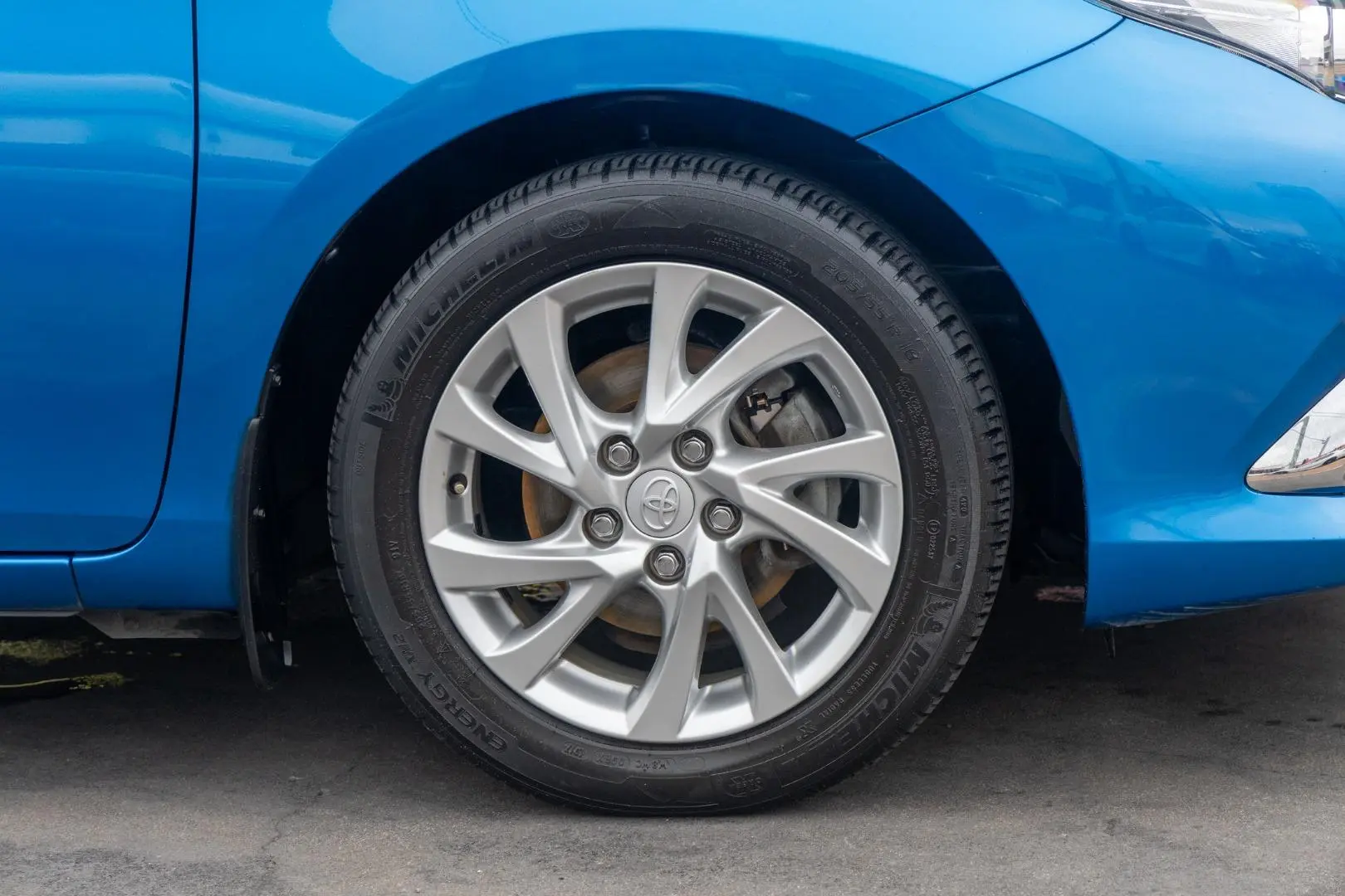 2016 Toyota Corolla Gallery Image 22