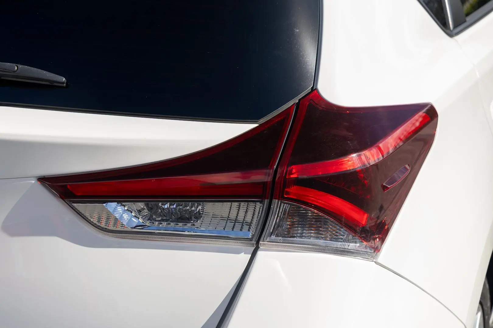 2017 Toyota Corolla Gallery Image 20