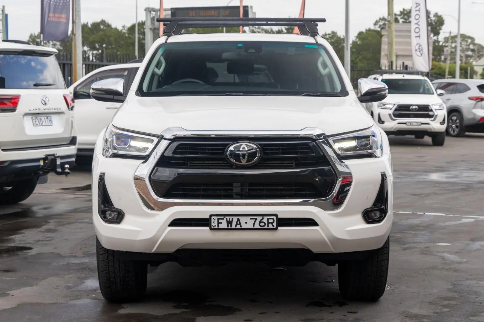 2022 Toyota Hilux Gallery Image 4