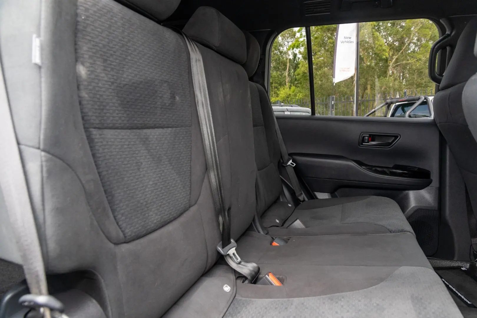 2022 Toyota Landcruiser Gallery Image 9