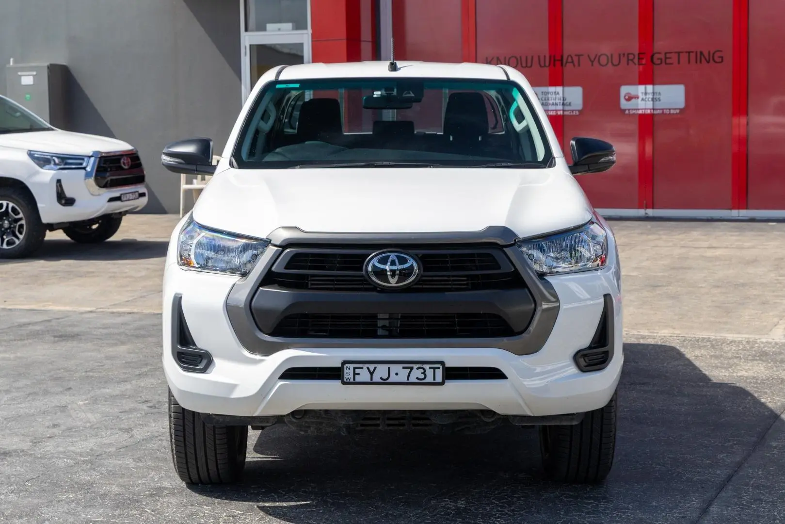 2020 Toyota Hilux Gallery Image 4