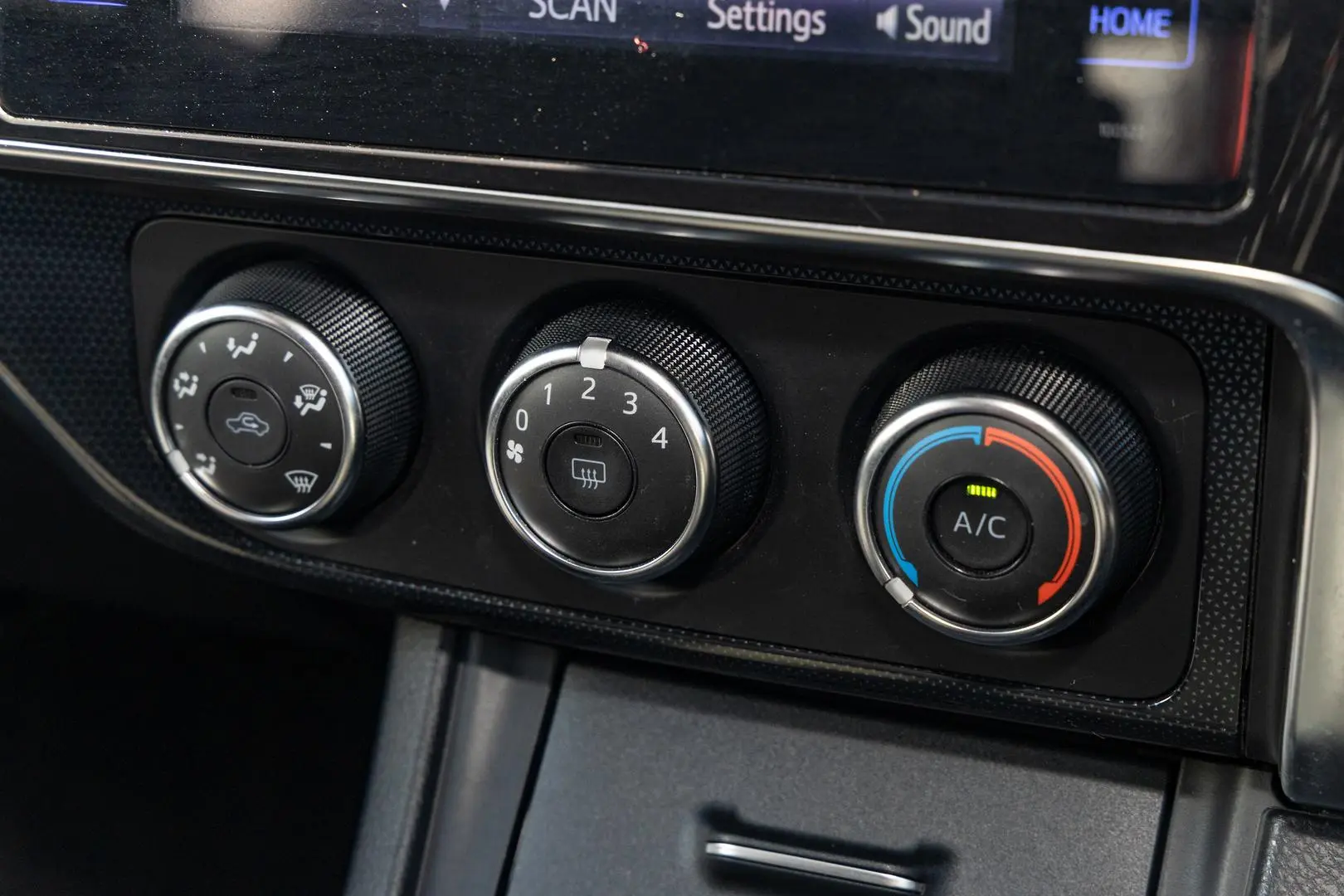 2017 Toyota Corolla Gallery Image 16