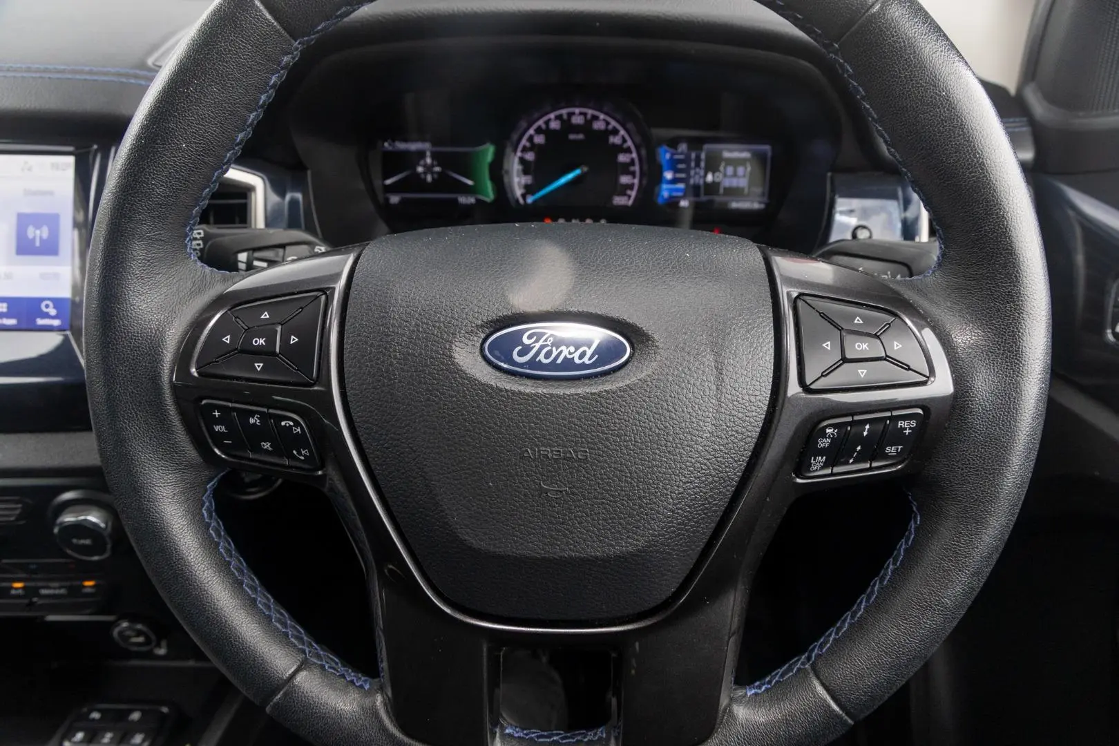 2022 Ford Everest Gallery Image 10