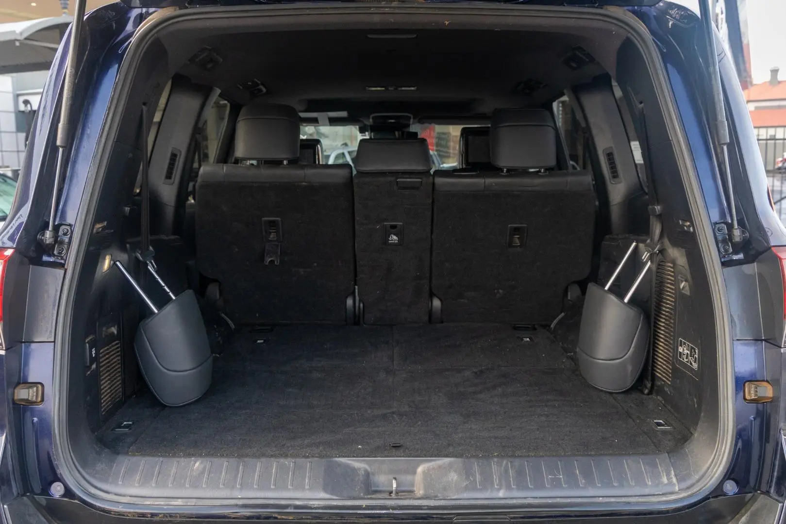 2022 Toyota Landcruiser Gallery Image 19