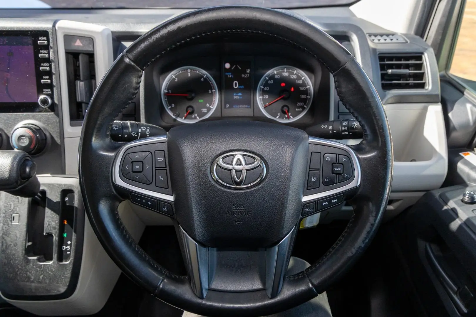 2023 Toyota Hiace Gallery Image 10