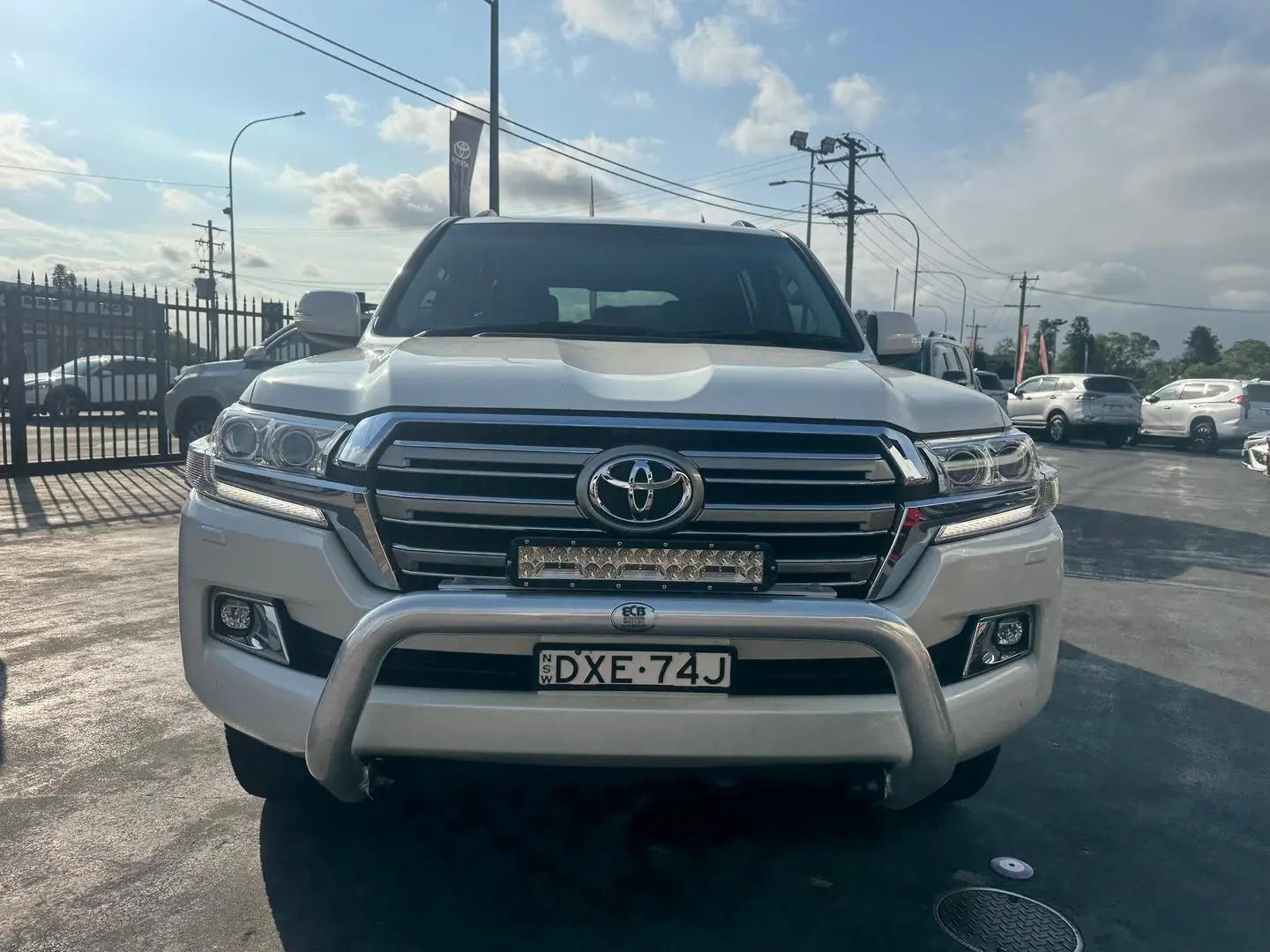 2018 Toyota Landcruiser Gallery Image 3