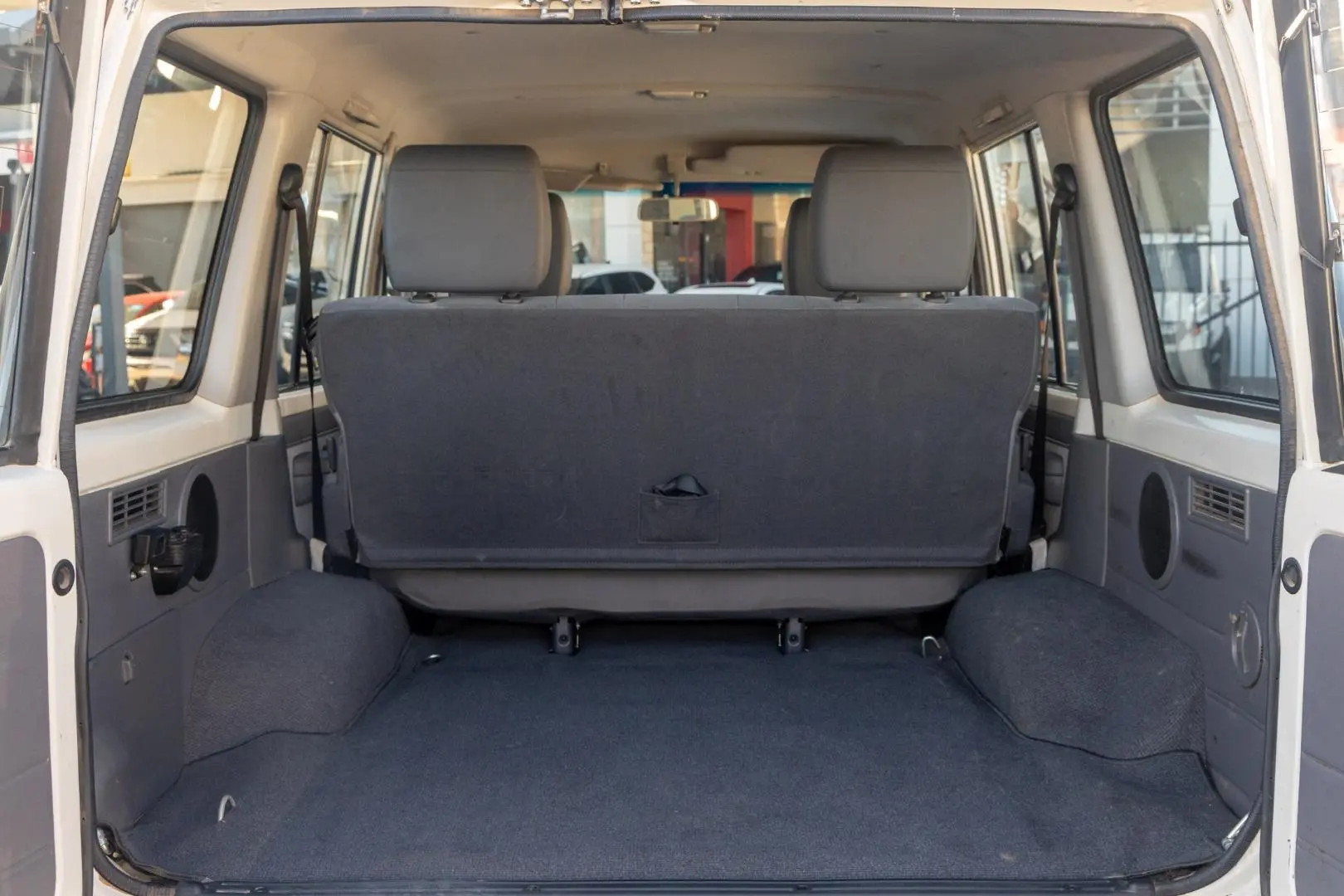 2019 Toyota Landcruiser Gallery Image 17