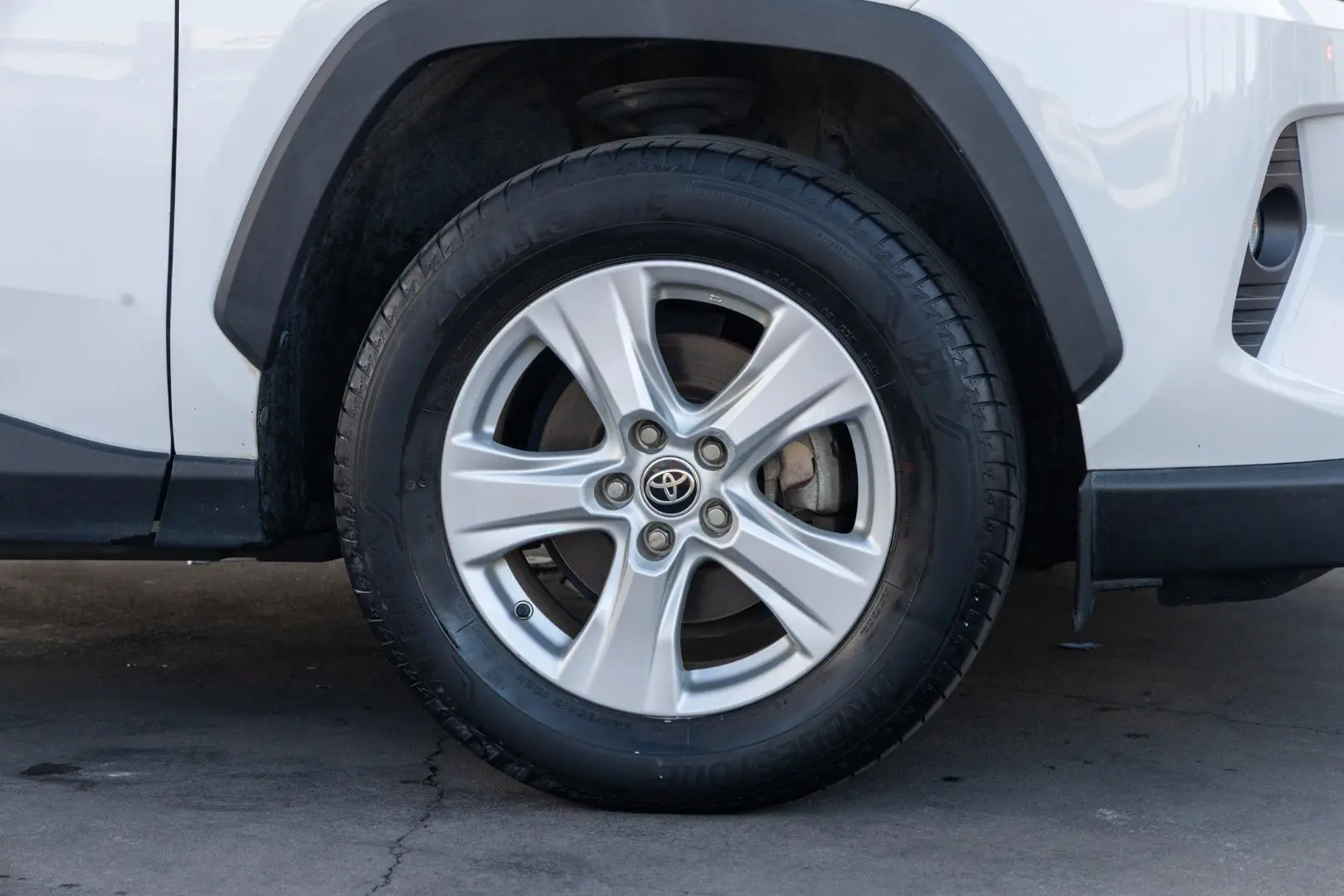 2020 Toyota RAV4 Gallery Image 22