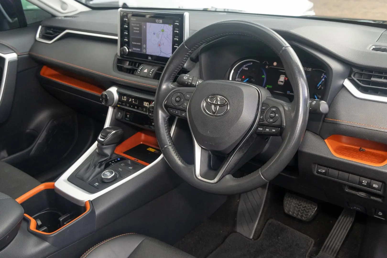 2022 Toyota RAV4 Gallery Image 7