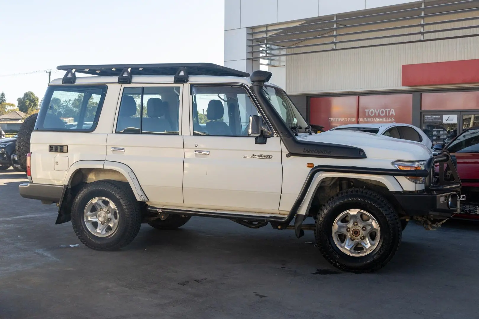 2019 Toyota Landcruiser Gallery Image 3