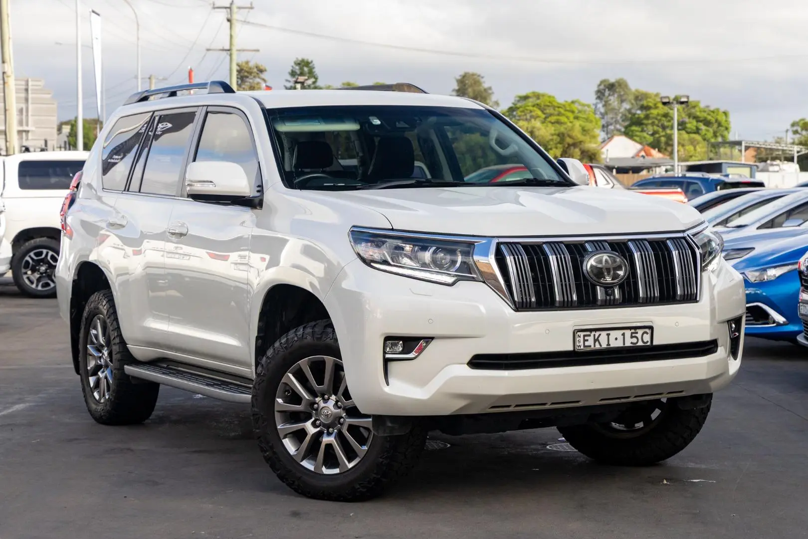 2019 Toyota Landcruiser Prado Gallery Image 1
