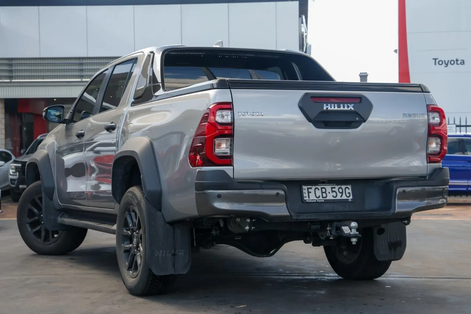 2023 Toyota Hilux Gallery Image 2