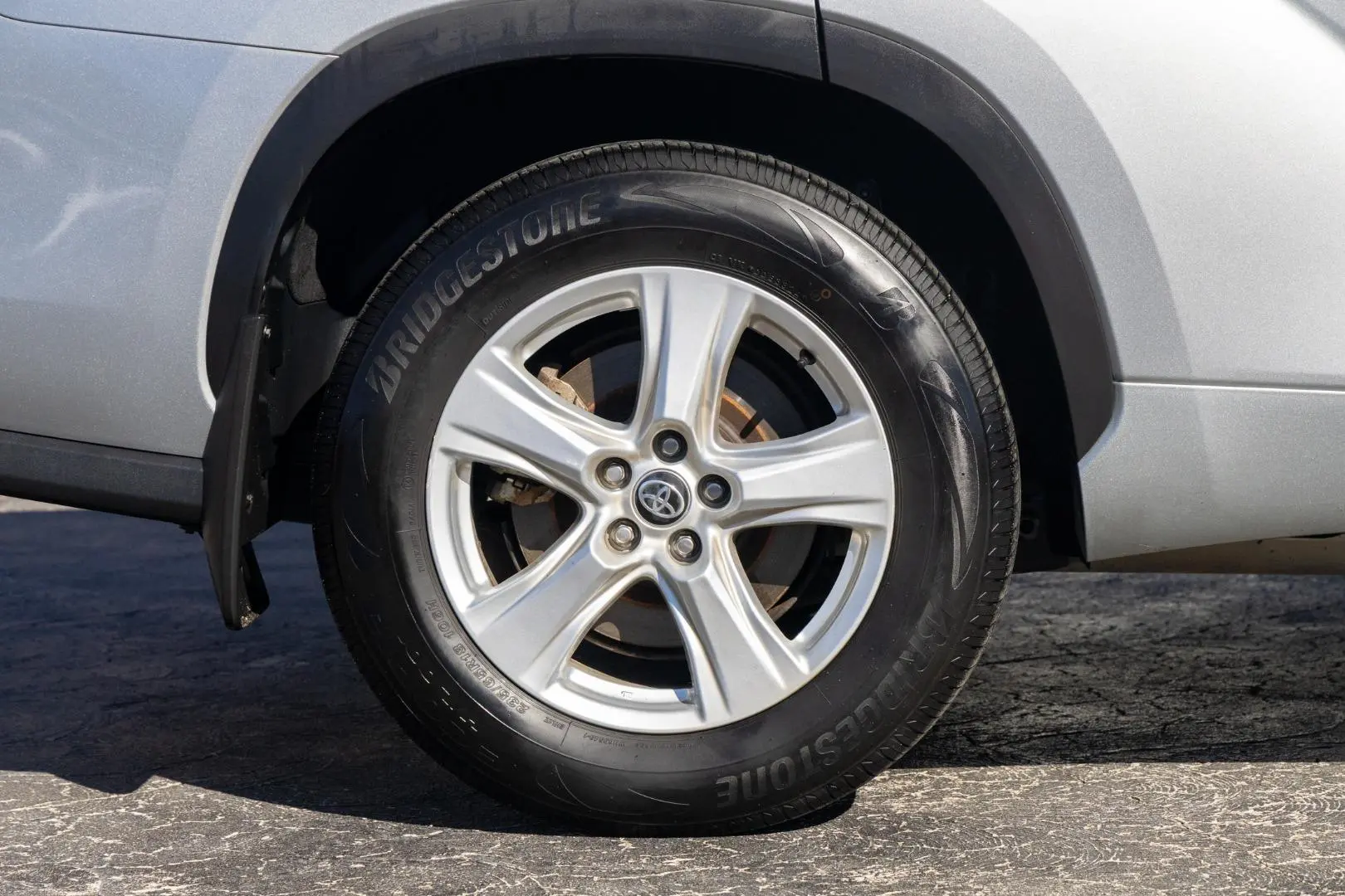 2022 Toyota Kluger Gallery Image 22