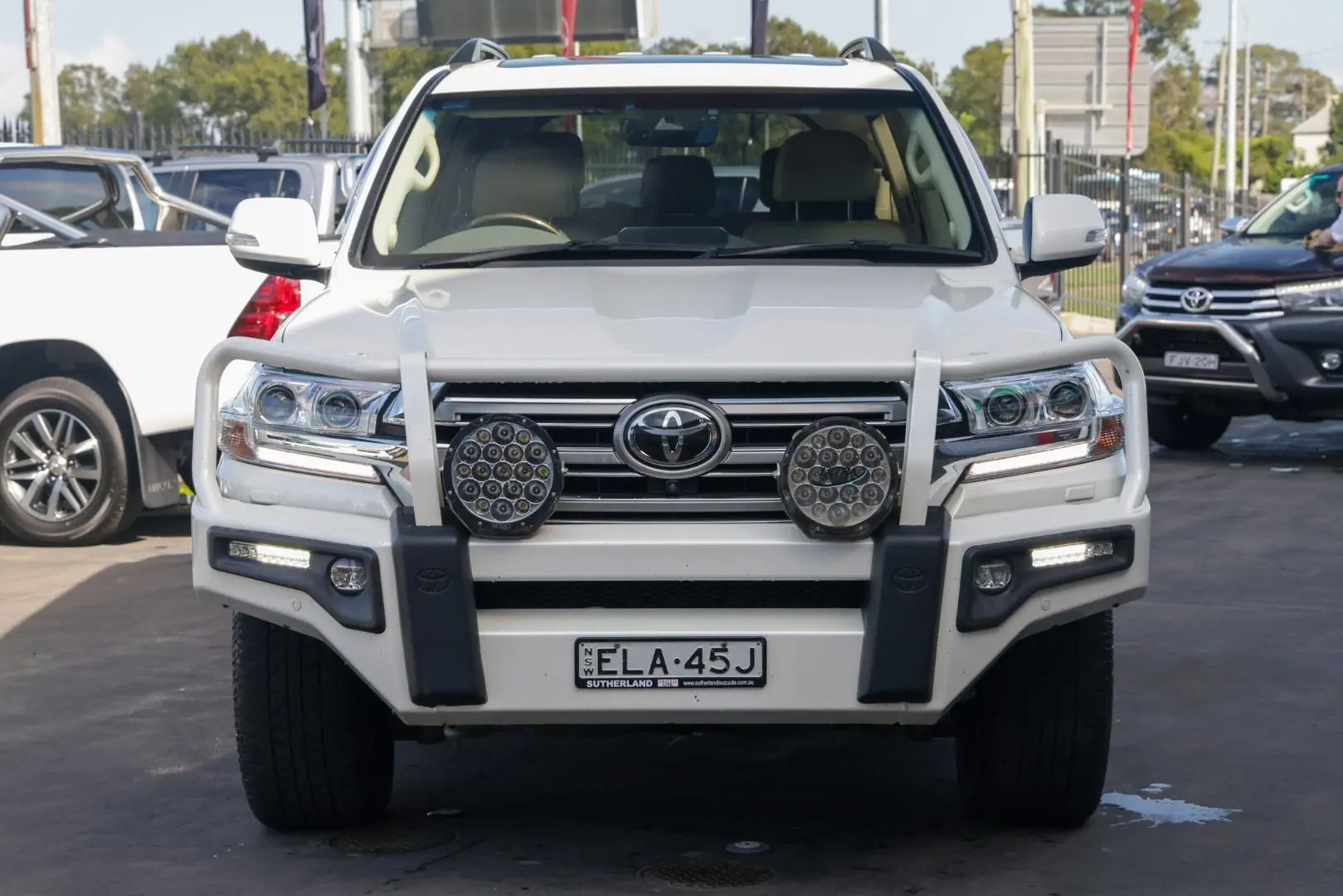 2020 Toyota Landcruiser Image 4