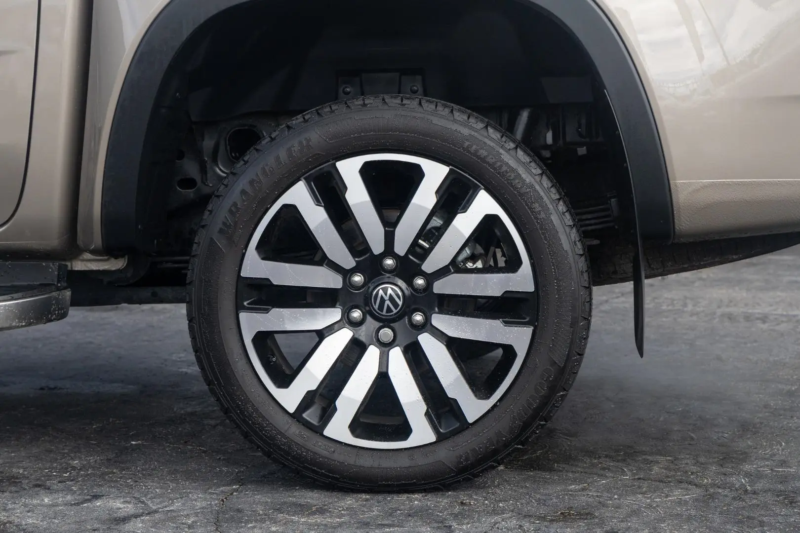 2023 Volkswagen Amarok Gallery Image 23