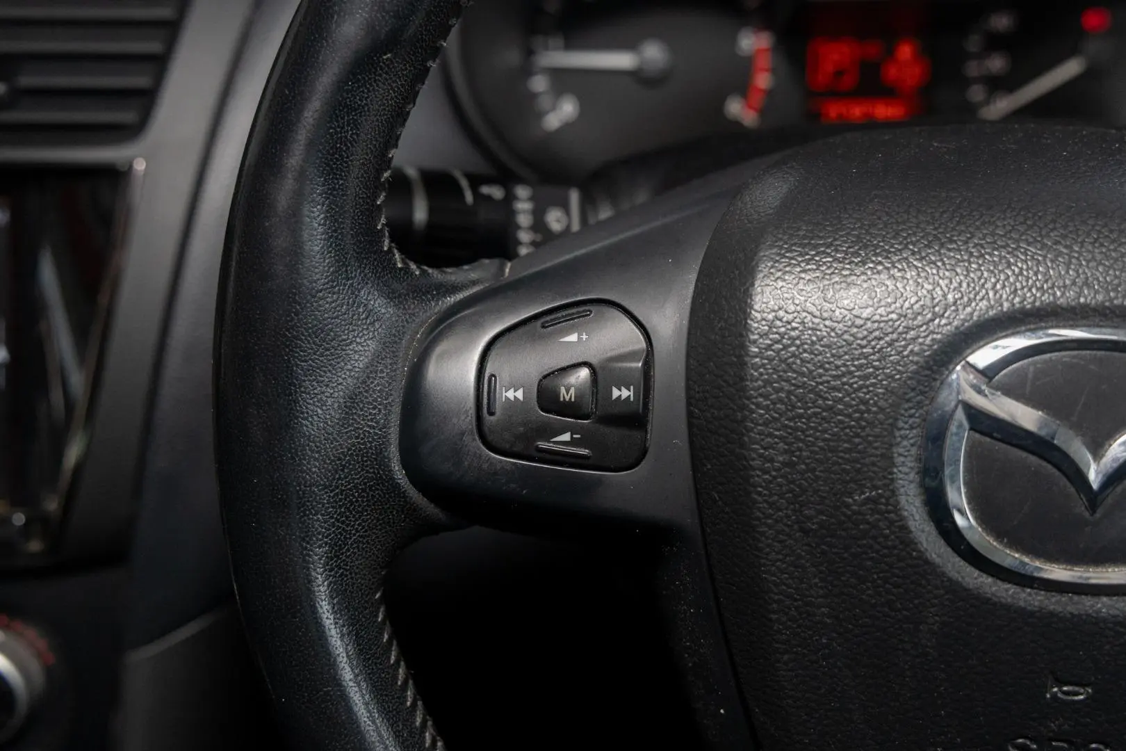 2019 Mazda BT-50 Gallery Image 11