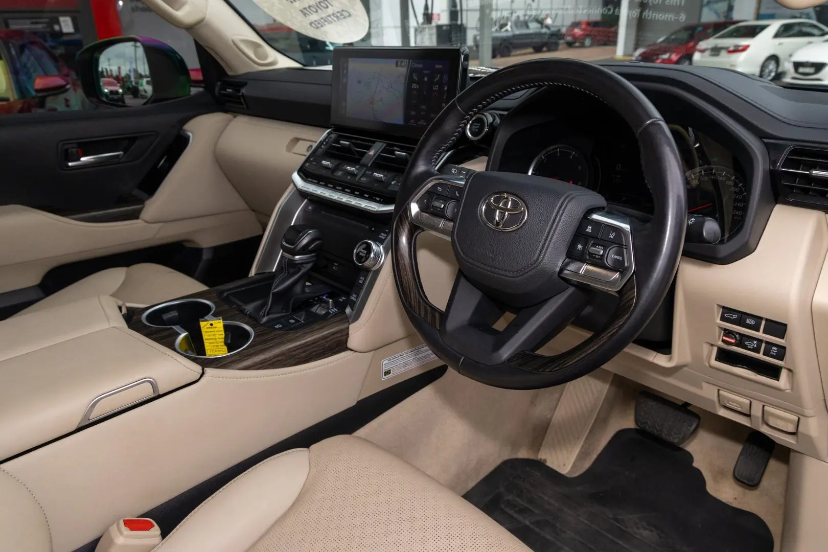 2021 Toyota Landcruiser Gallery Image 7