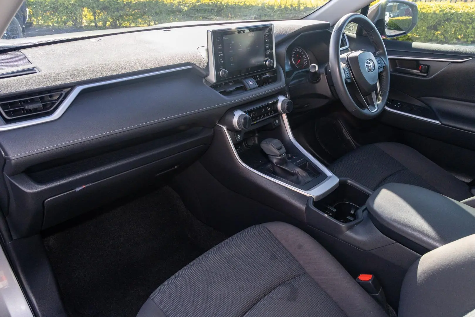 2022 Toyota RAV4 Gallery Image 8