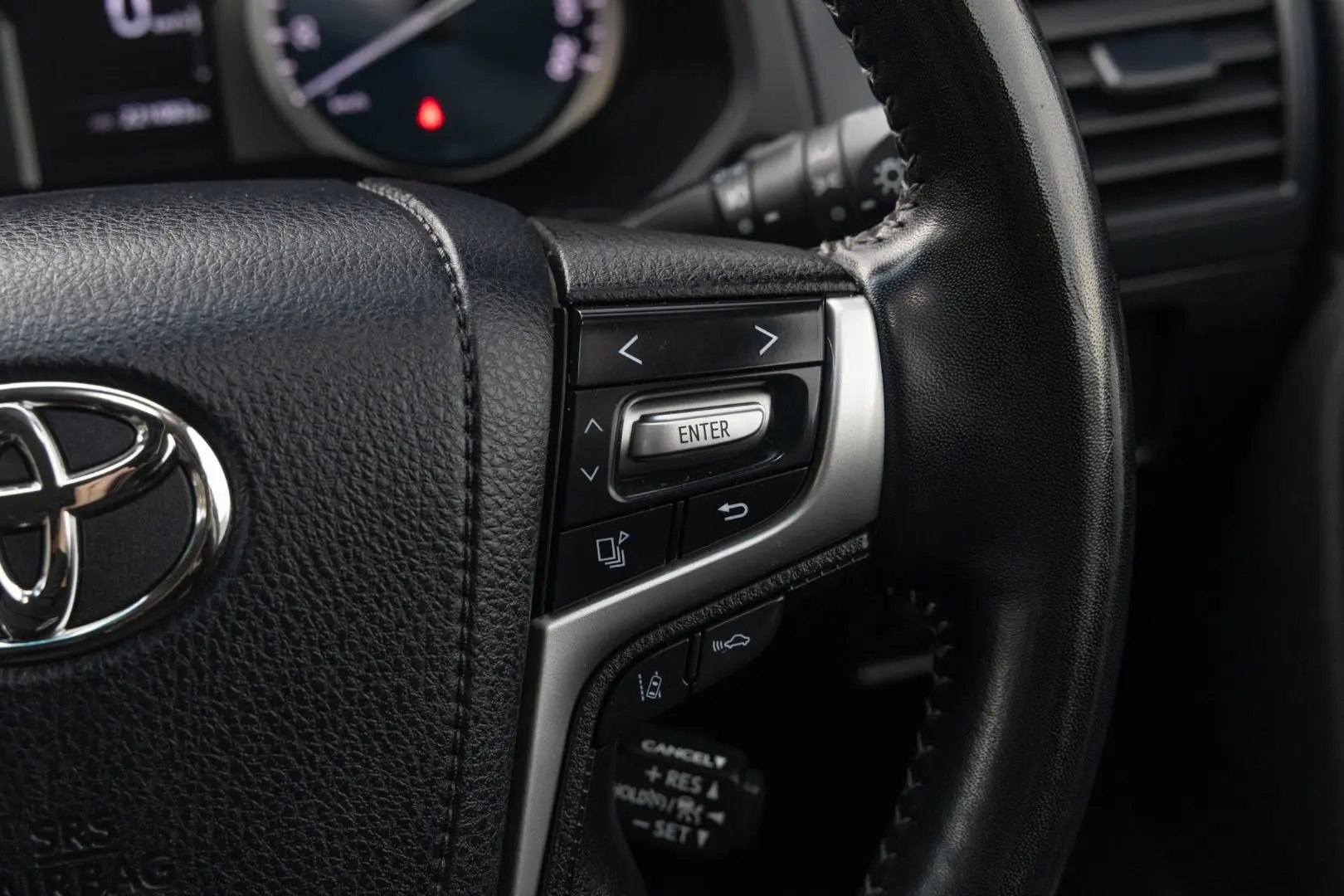 2021 Toyota Landcruiser Prado Gallery Image 12