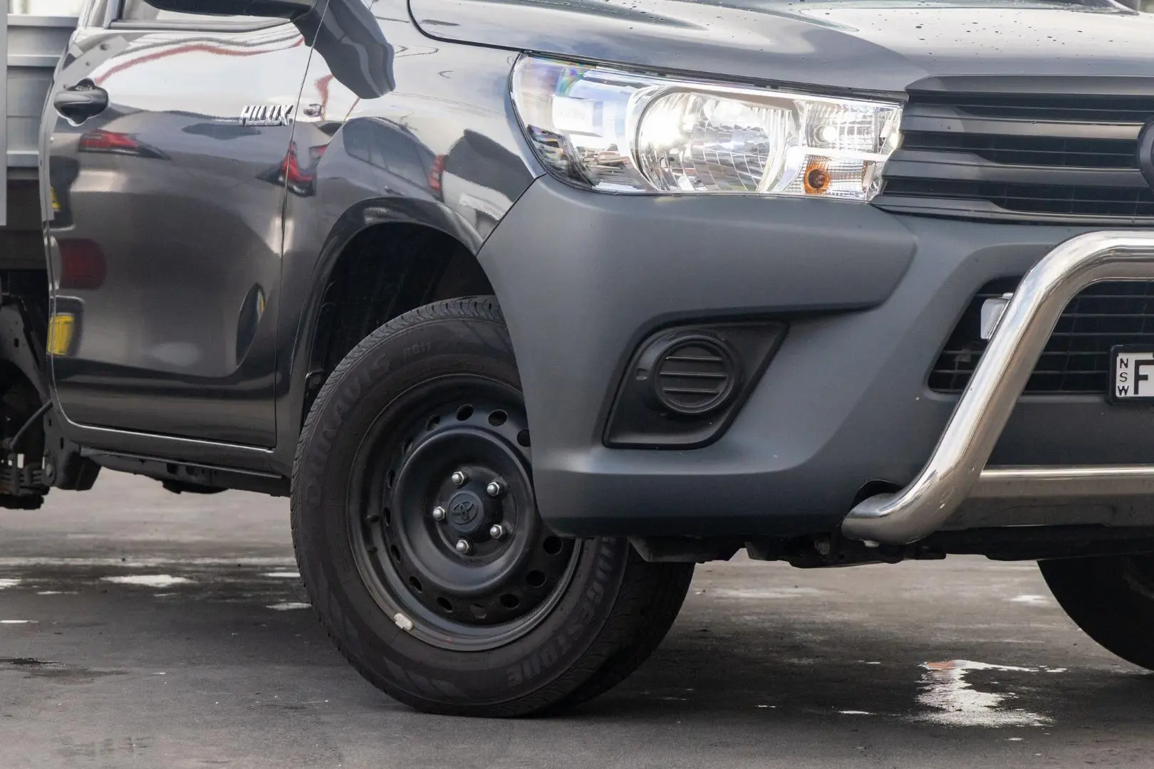 2022 Toyota Hilux Gallery Image 6