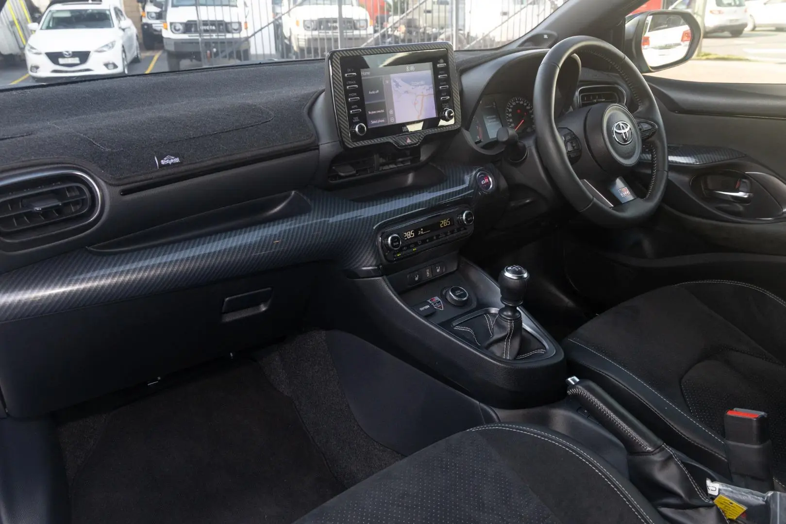 2021 Toyota Yaris Gallery Image 8