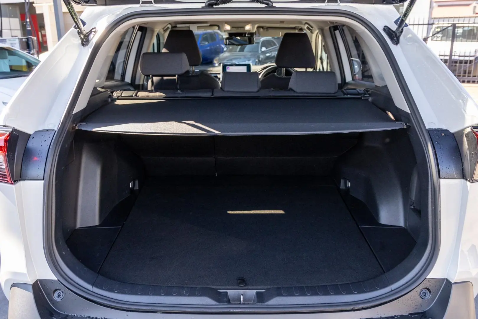 2024 Toyota RAV4 Gallery Image 19