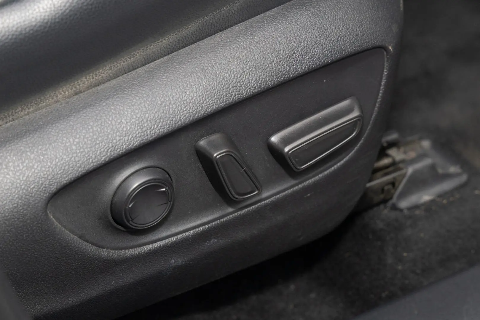2021 Toyota Kluger Gallery Image 18