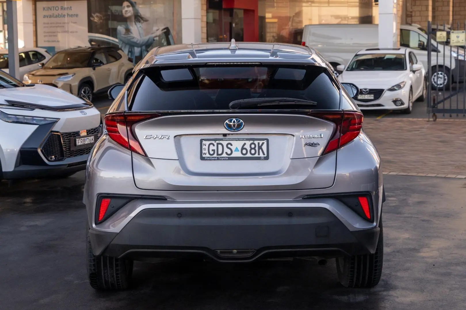 2020 Toyota C-HR Gallery Image 5