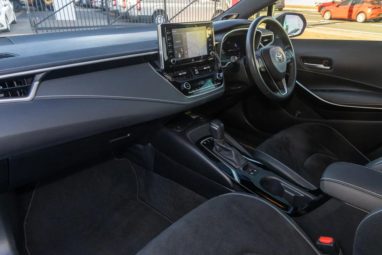 2019 Toyota Corolla Gallery Image 8